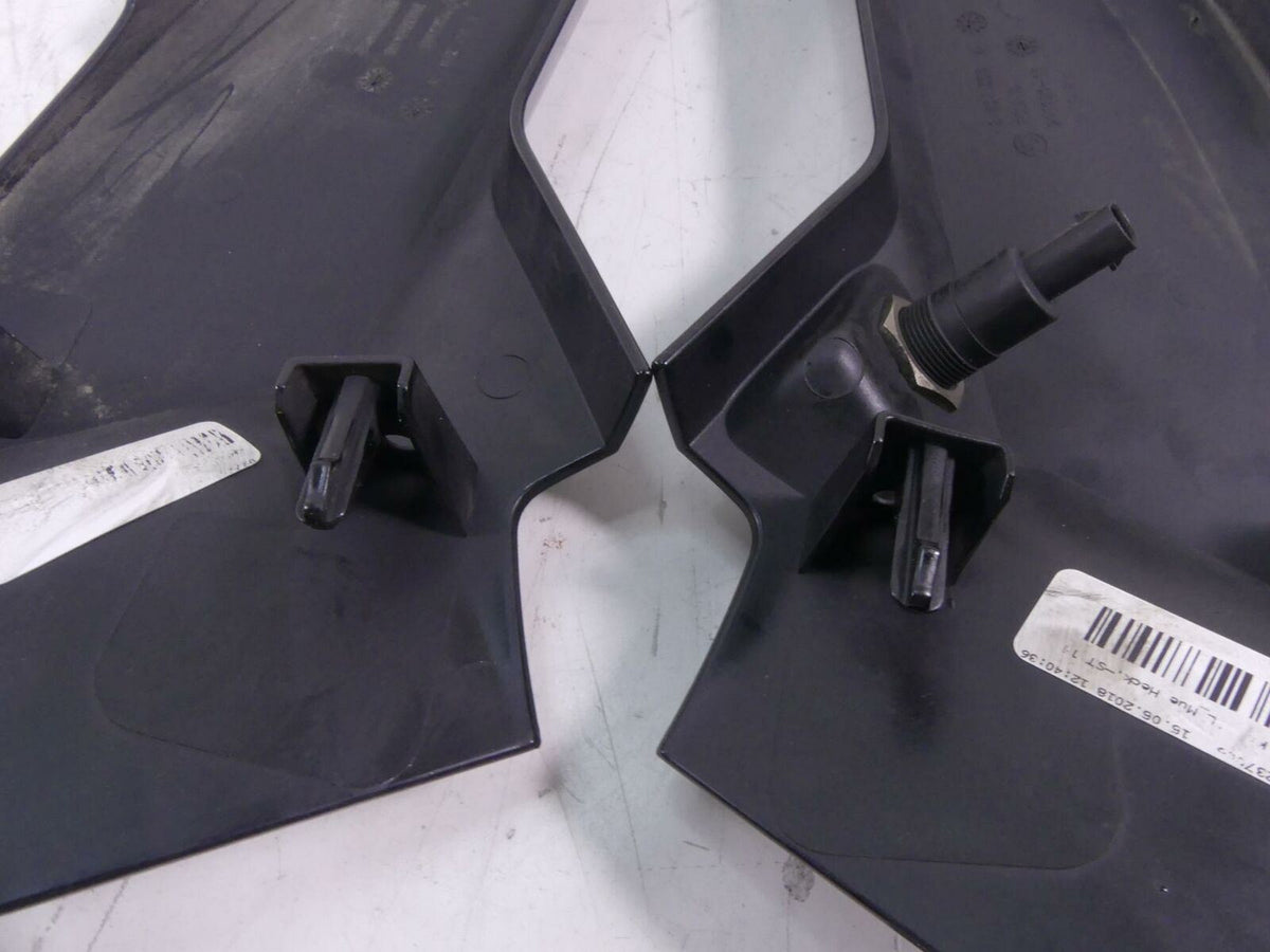 2018 BMW K1600 Bagger Between Leg Side Cover Faring Cowl Set 8557353 {{ shop.shopifyCountryName }} - Mototech271