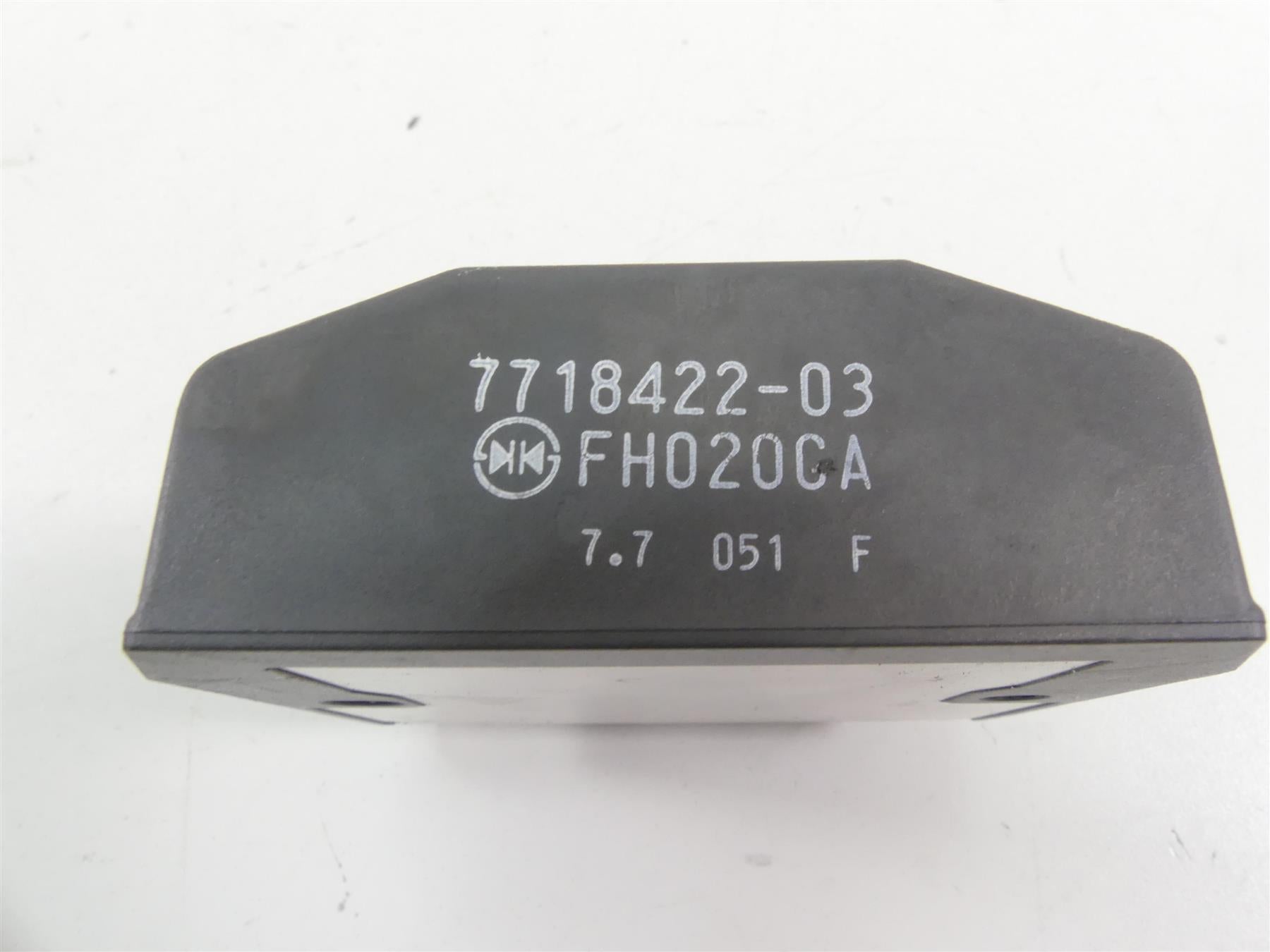 2018 BMW S1000RR K46 Rectifier Voltage Regulator 12317718422 FH020CA {{ shop.shopifyCountryName }} - Mototech271