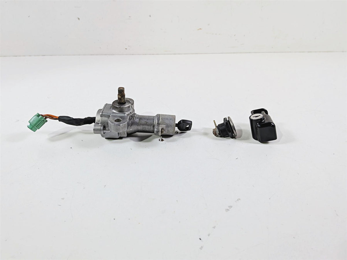 2005 Suzuki VZ800 M50 Boulevard Ignition Switch Key Lock Set - Read 37100-41880 {{ shop.shopifyCountryName }} - Mototech271