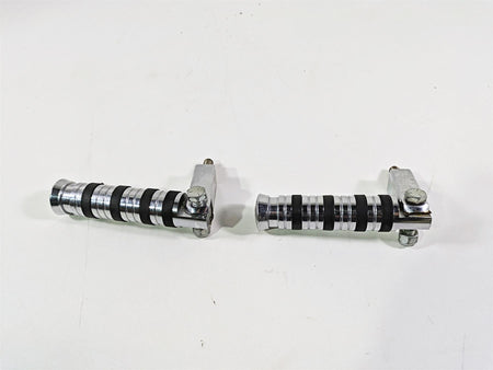 2009 Harley FLSTSB Cross Bones Rear Passenger Foot Peg Set {{ shop.shopifyCountryName }} - Mototech271