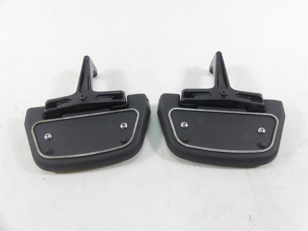 2001 Harley Touring FLHRCI Road King Rear Passenger Floor Board Set 52719-93B {{ shop.shopifyCountryName }} - Mototech271