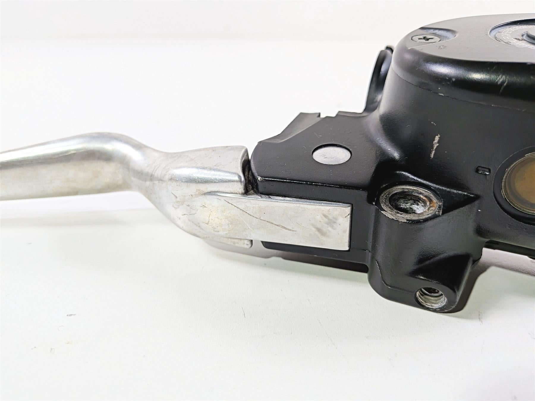 2006 Harley Sportster XL883 Low Front Brake Master Cylinder 45146-04 {{ shop.shopifyCountryName }} - Mototech271