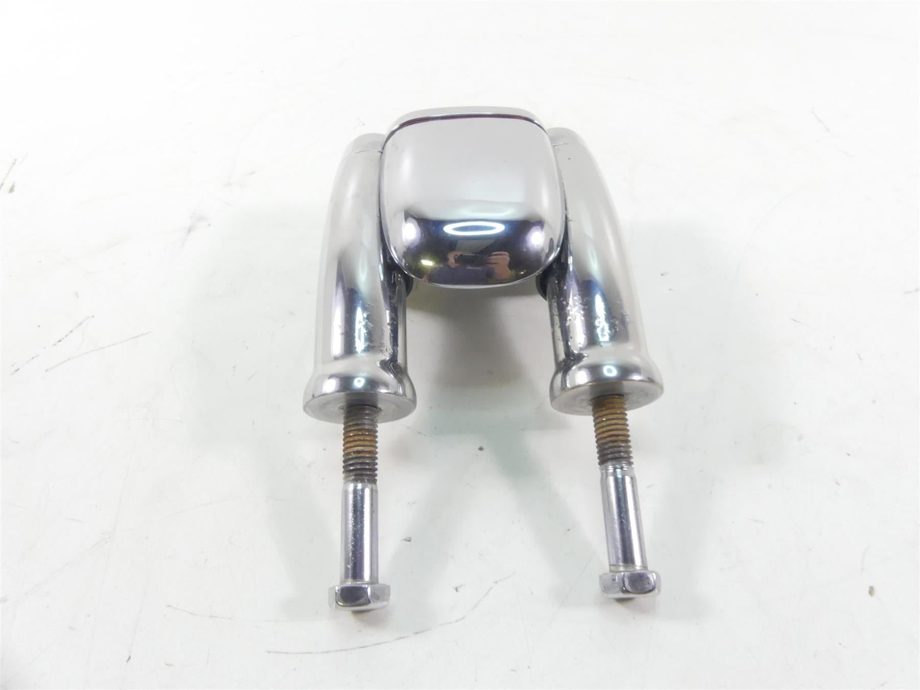2009 Harley FXDL Dyna Low Rider Handlebar Holder Riser Set 55848-06 {{ shop.shopifyCountryName }} - Mototech271