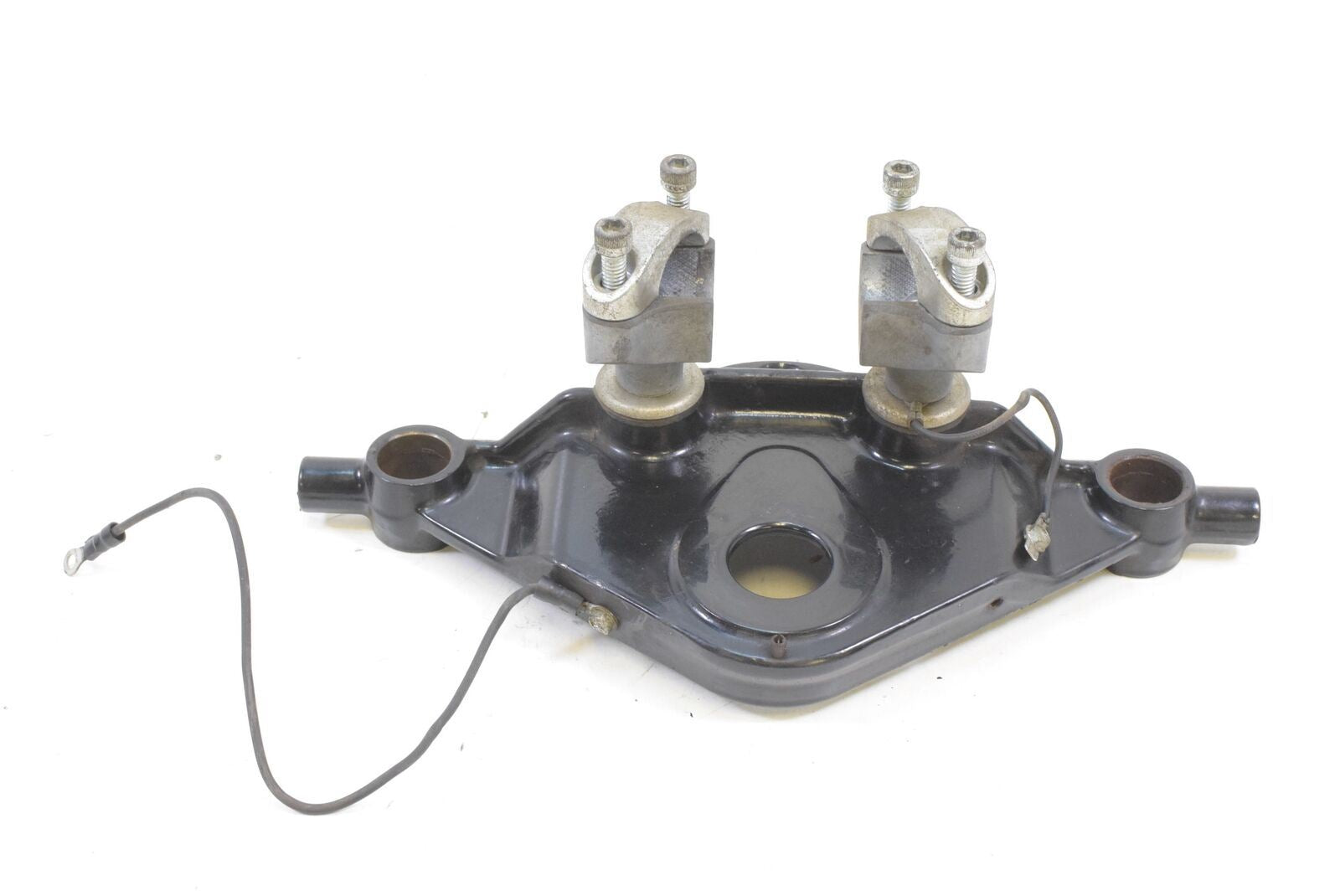 2004 Harley FLHTCSE CVO Electra Glide Upper Triple Tree & Riser 45435-95 {{ shop.shopifyCountryName }} - Mototech271