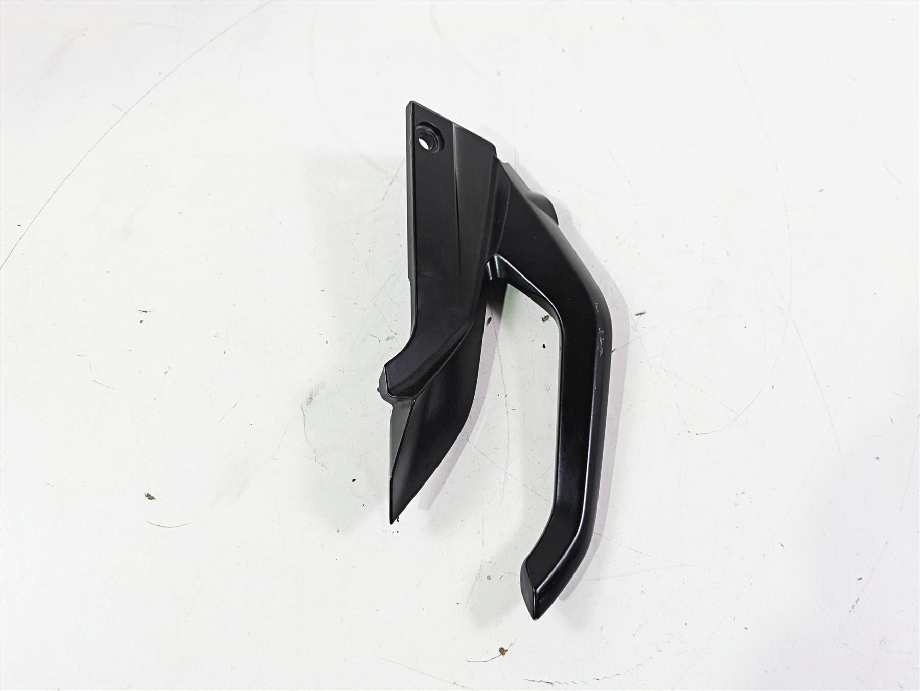 2016 BMW R1200RS K54 Right Rear Passenger Grab Handle Set 46548533762 {{ shop.shopifyCountryName }} - Mototech271