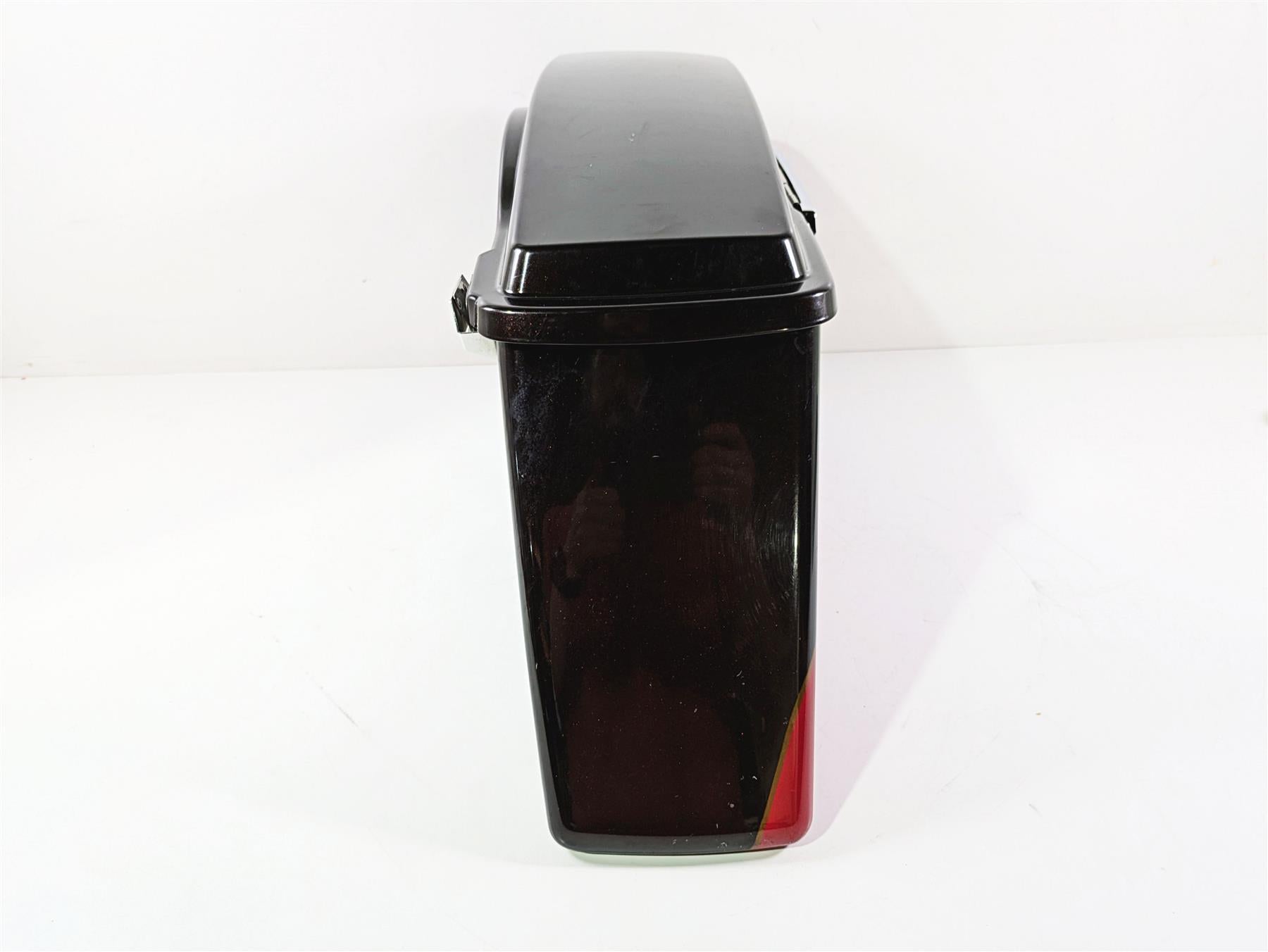 2010 Harley Touring FLHTK Electra Glide Right Saddlebag Saddle Bag 90752-93 {{ shop.shopifyCountryName }} - Mototech271