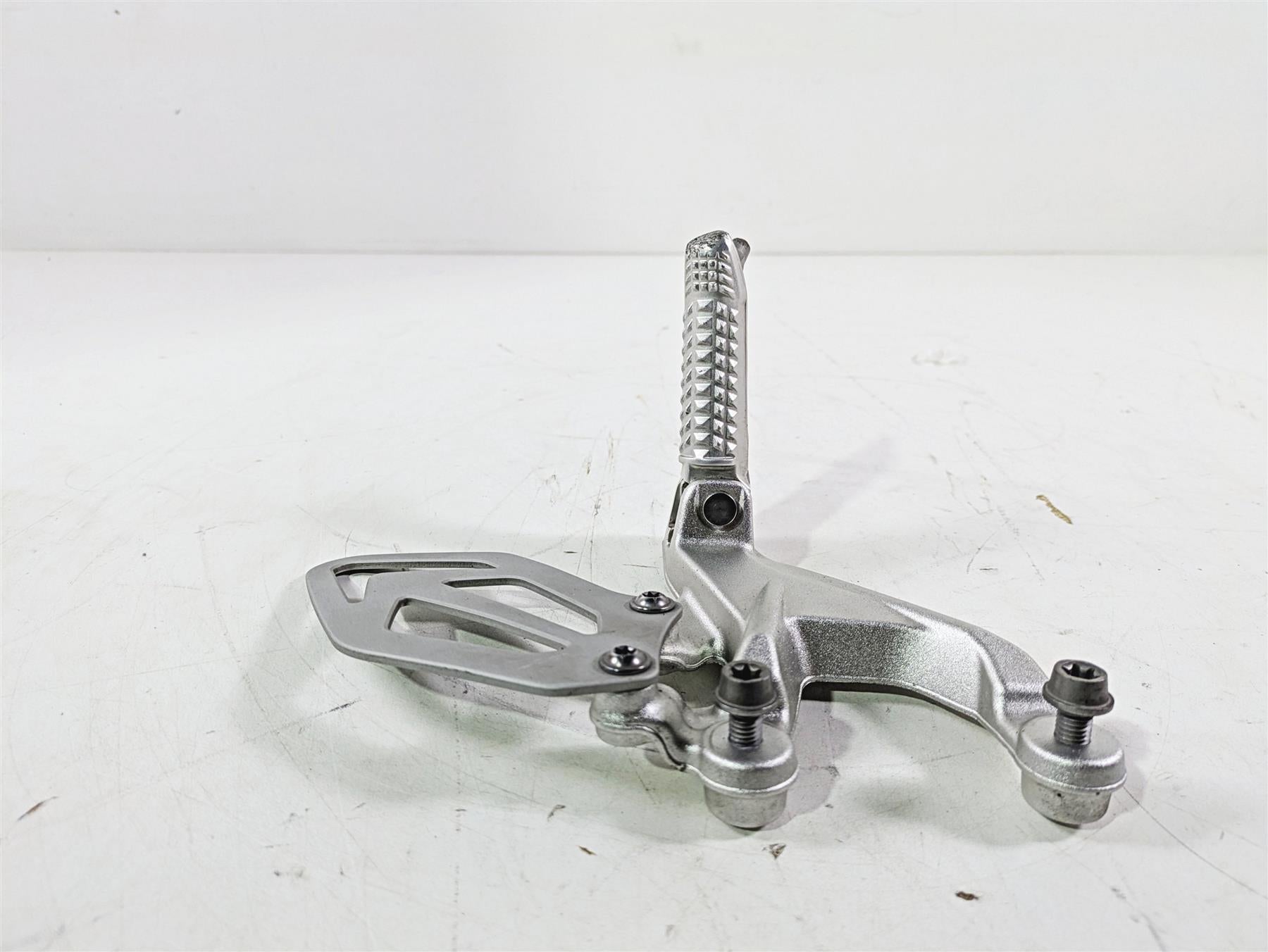 2016 BMW S1000RR K46 Left Foot Peg Set & Mount 46717728307 {{ shop.shopifyCountryName }} - Mototech271