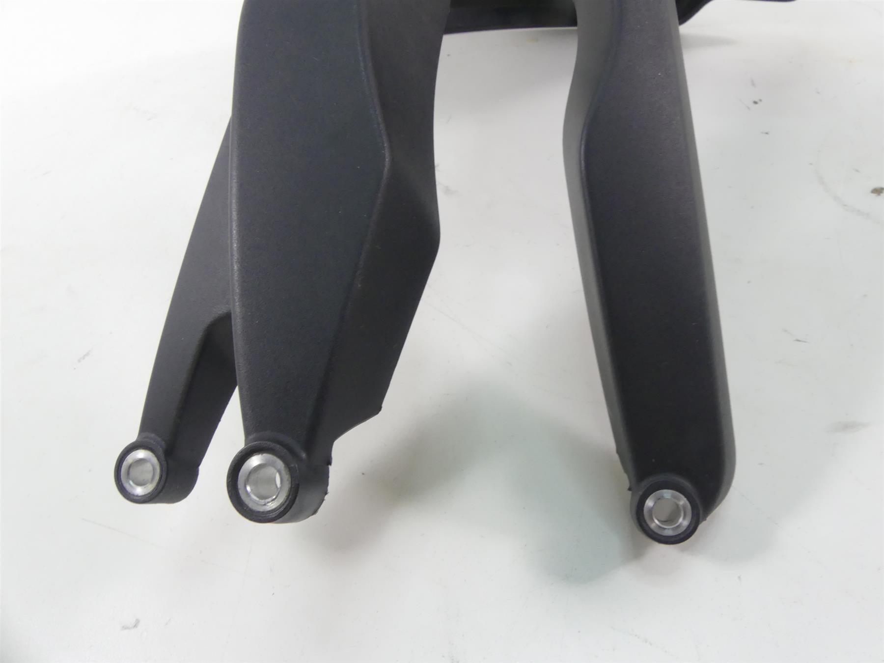 2014 BMW R1200GS K50 Rear Fender Tire Hugger Mudflap Guard 46628533657 {{ shop.shopifyCountryName }} - Mototech271