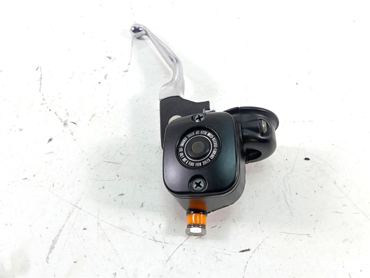 2002 Harley Touring FLHTC Electra Glide Front Brake Master Cylinder 41700737 {{ shop.shopifyCountryName }} - Mototech271