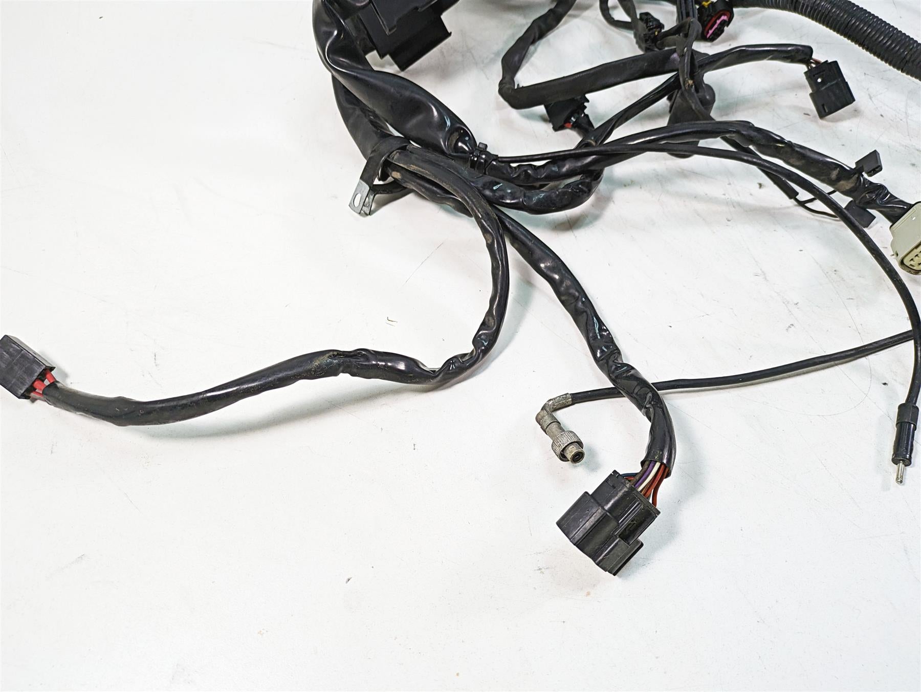 2013 Harley Touring FLHX Street Glide Main Wiring Harness Loom - No Abs 69200300 {{ shop.shopifyCountryName }} - Mototech271