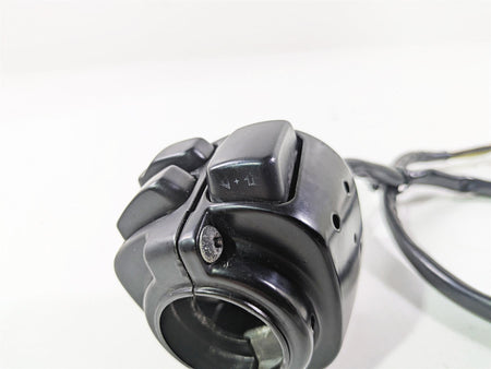 2007 Harley Sportster XL1200 C Left Hand Blinker Light Control Switch 71682-06A {{ shop.shopifyCountryName }} - Mototech271