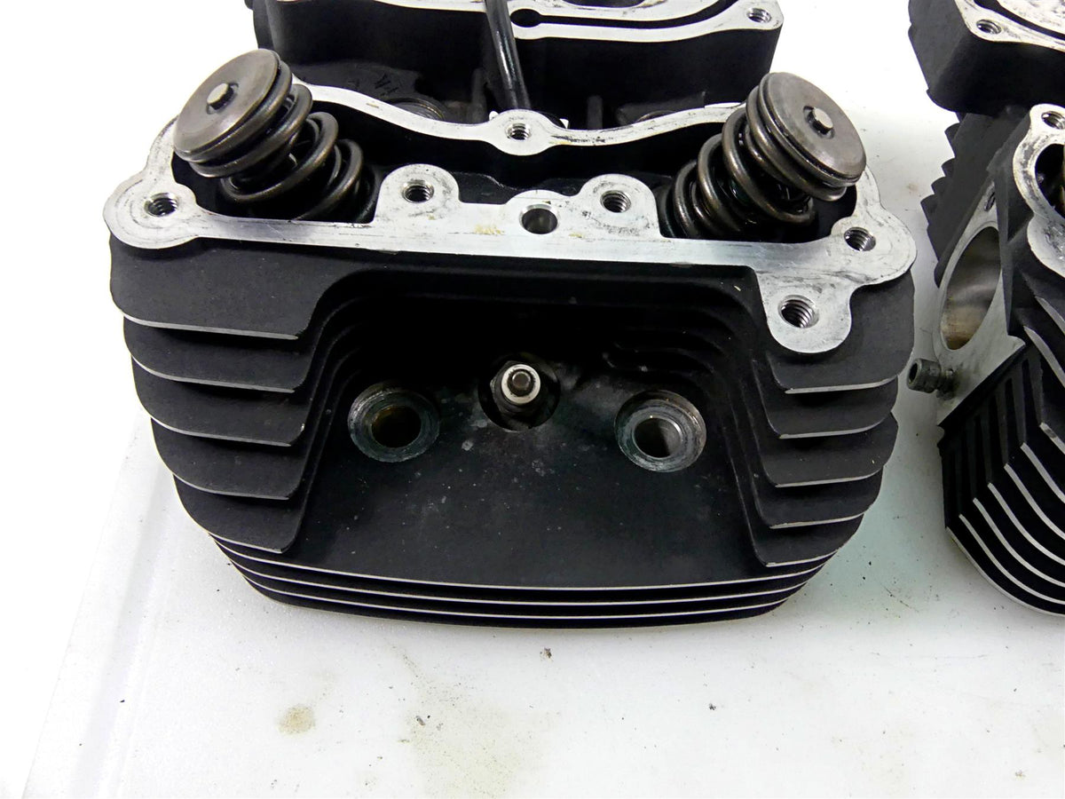2017 Harley Dyna FXDB Street Bob Big Valve Ported Cylinder Heads 17193-06A {{ shop.shopifyCountryName }} - Mototech271