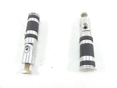 2017 Harley Softail FXSB Breakout Rear Aluminum Passenger Footpeg Set 50943-05A {{ shop.shopifyCountryName }} - Mototech271
