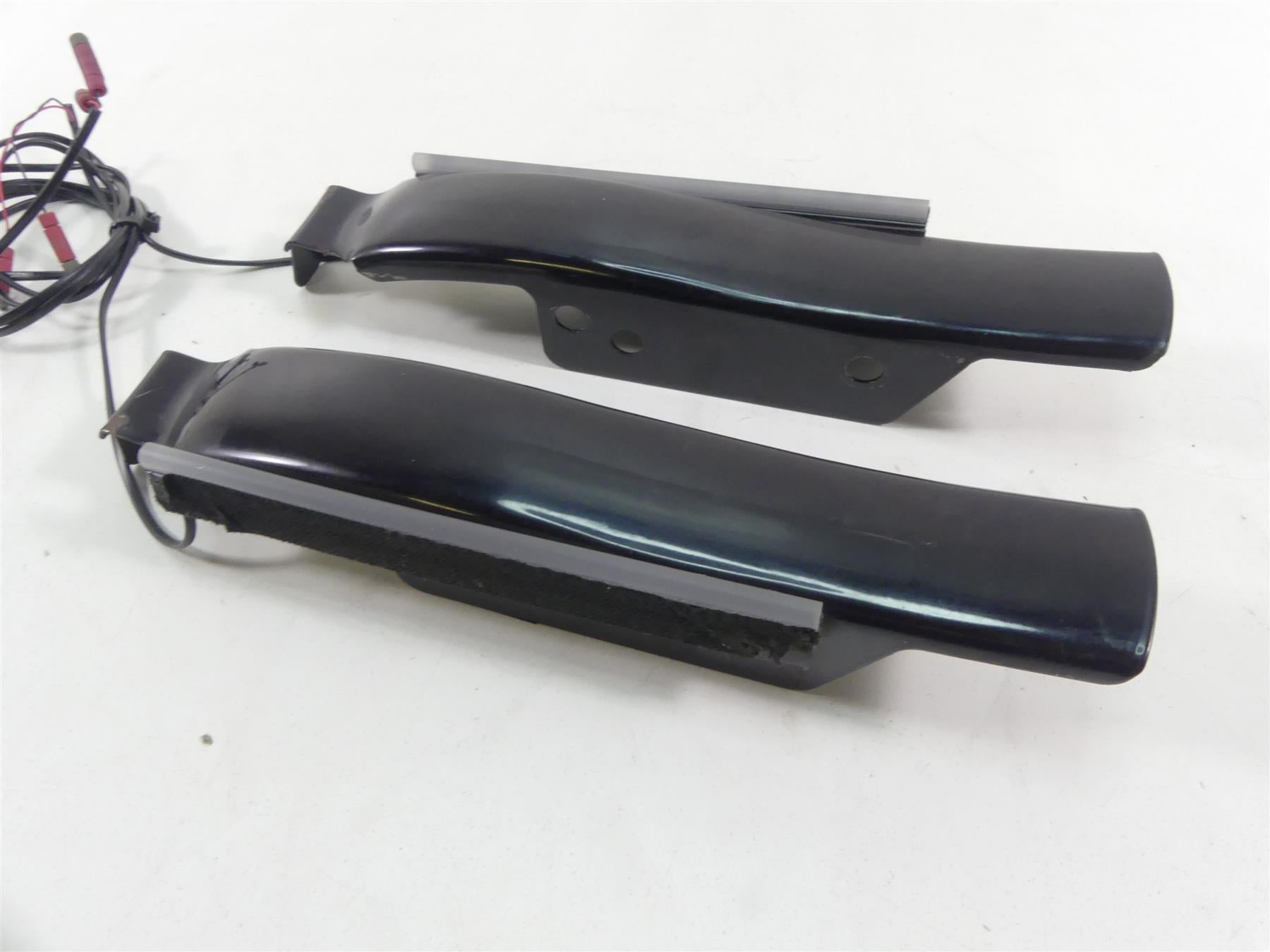 2004 Harley FLHTC SE CVO Electra Glide Rear Fender Fillers & Led Lights {{ shop.shopifyCountryName }} - Mototech271