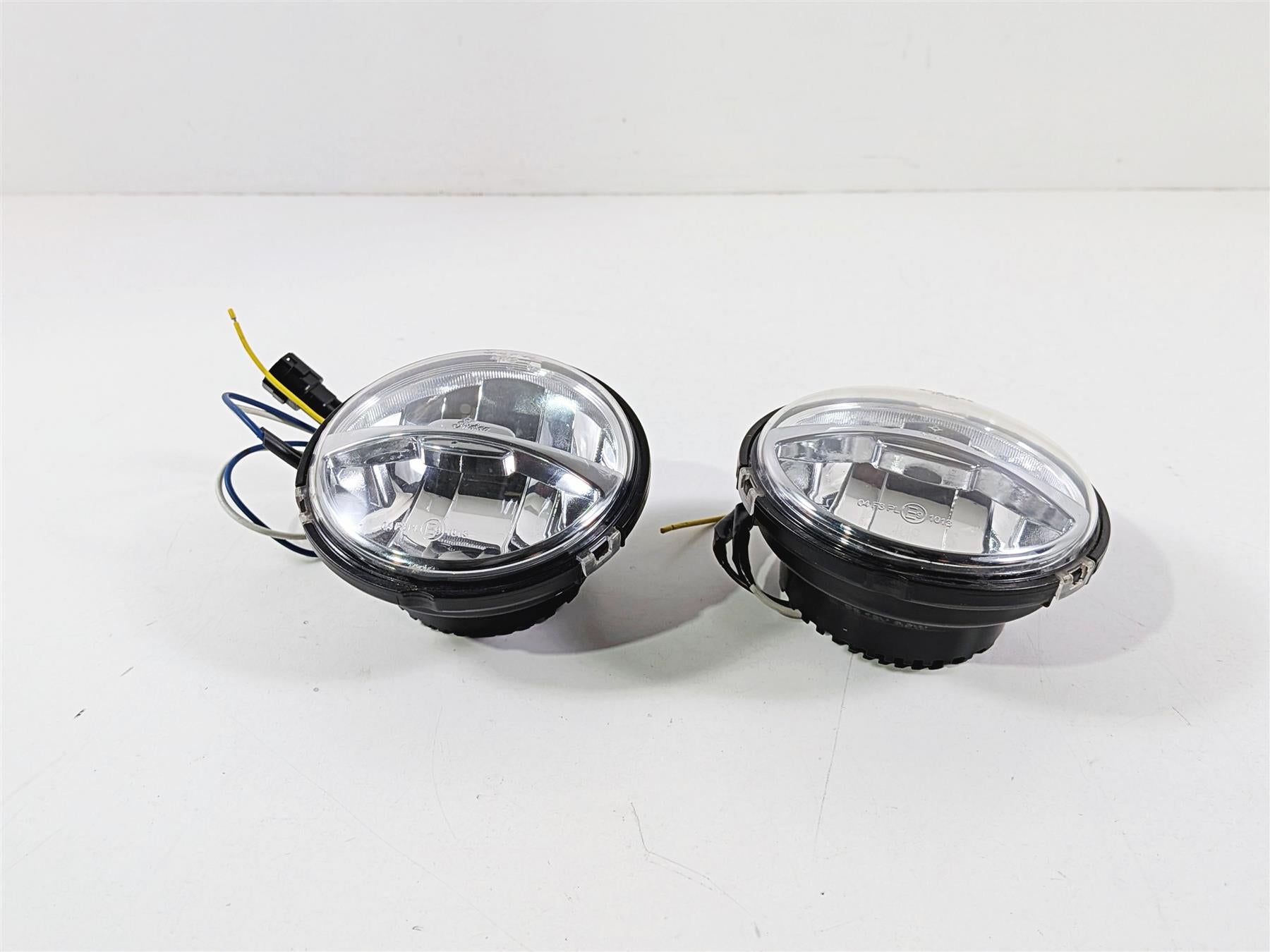 2015 Indian Chieftain Front Fog Spot Passing Light Lamp + Knob Set -Read 2412962-Mototech271