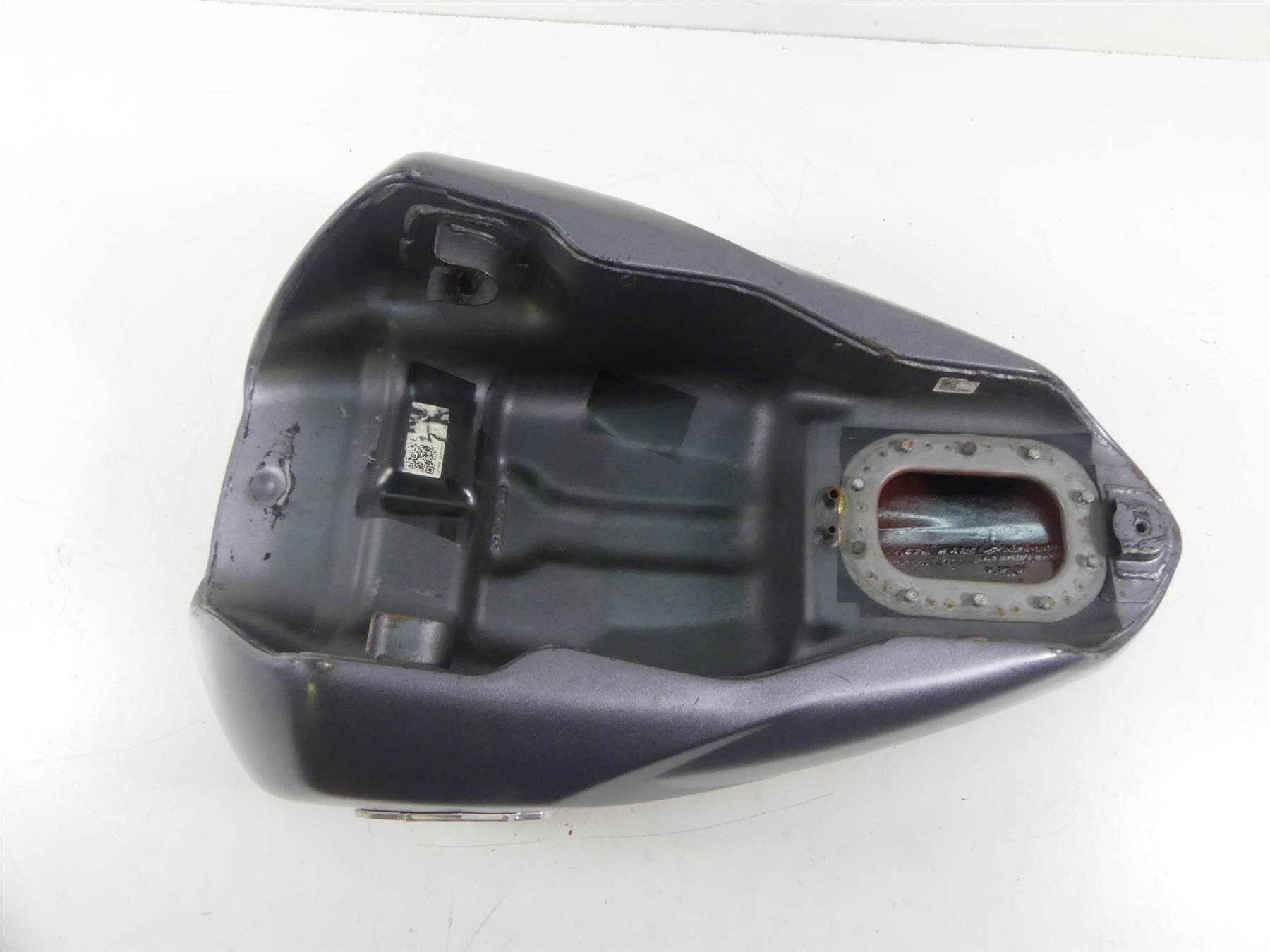 2017 Victory Octane 1200 Fuel Gas Petrol Tank Reservoir - Dent 1021999-637 {{ shop.shopifyCountryName }} - Mototech271
