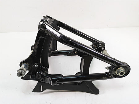 2020 Harley Softail FXBB Street Bob Swingarm + Axle & Guards - Read 47400099BHP {{ shop.shopifyCountryName }} - Mototech271