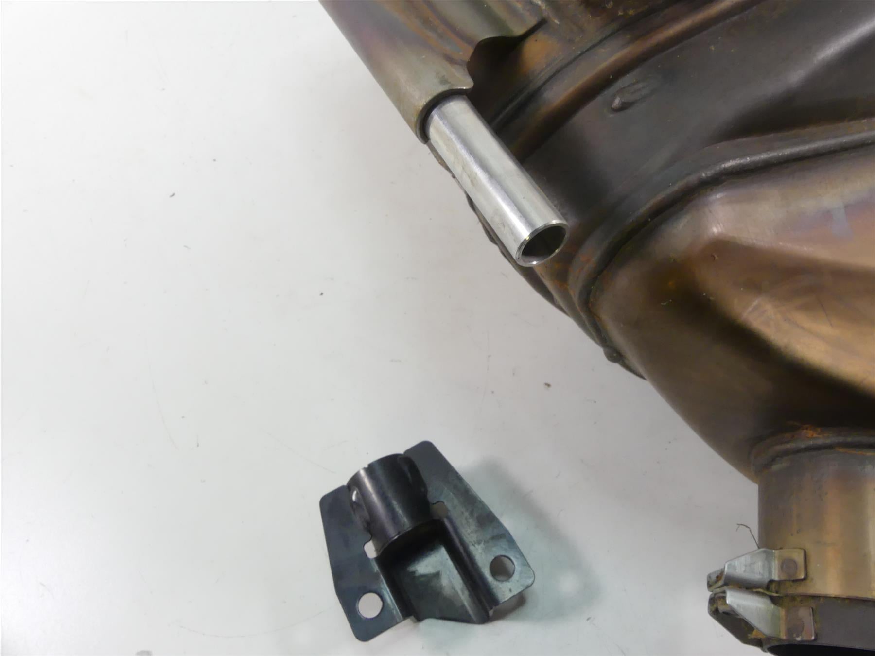 2021 Kawasaki Teryx KRX1000 KRF1000 Exhaust Muffler Silencer Can 18100-0605 {{ shop.shopifyCountryName }} - Mototech271