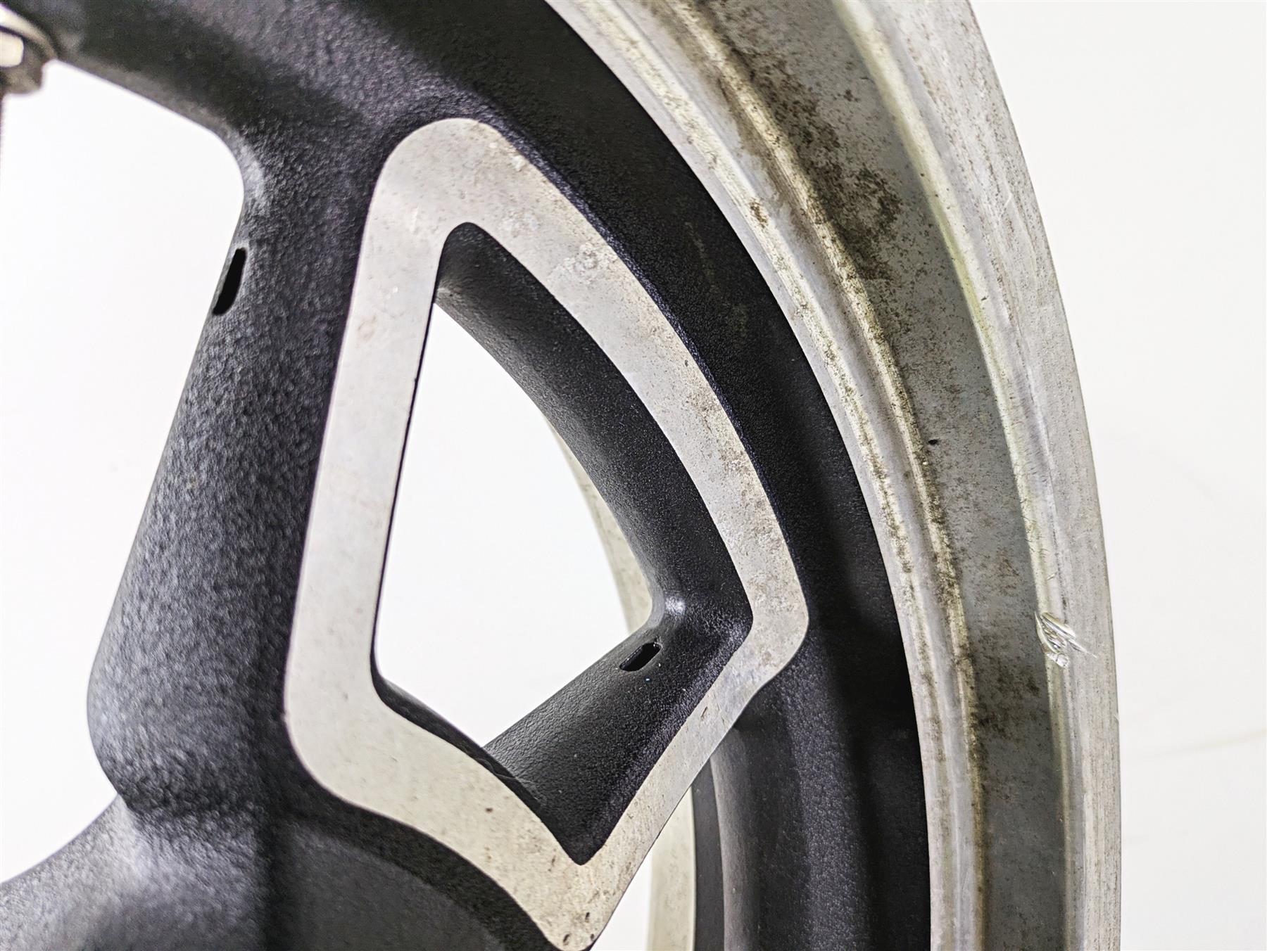 2016 Harley FXDL Dyna Low Rider Rear Wheel Rim Straight 17x4.5 Cast 40900289 {{ shop.shopifyCountryName }} - Mototech271