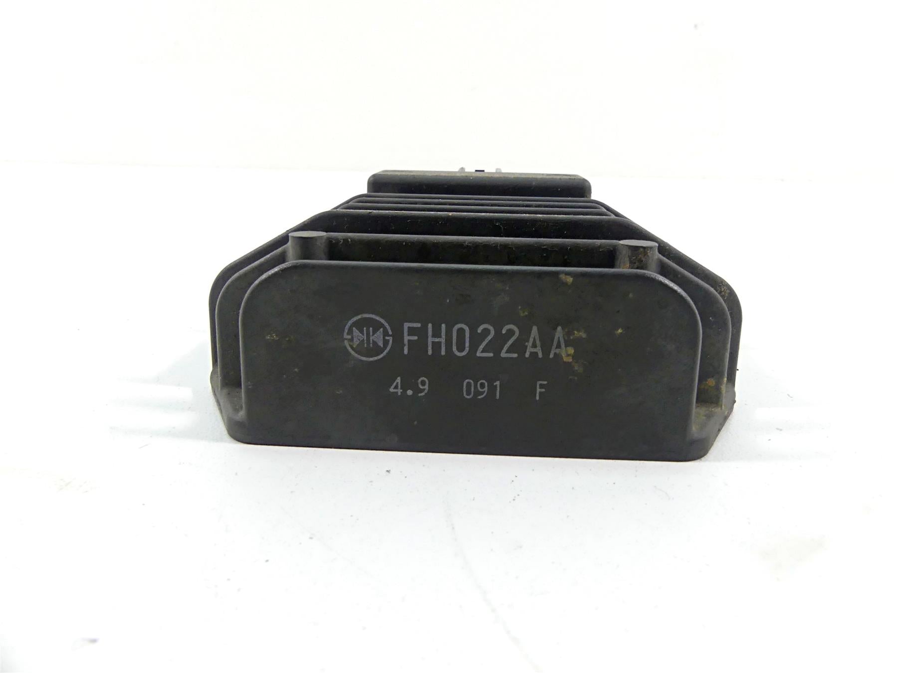 2015 KTM 1190 Adventure Rectifier Voltage Regulator FH022AA 60311034000 {{ shop.shopifyCountryName }} - Mototech271