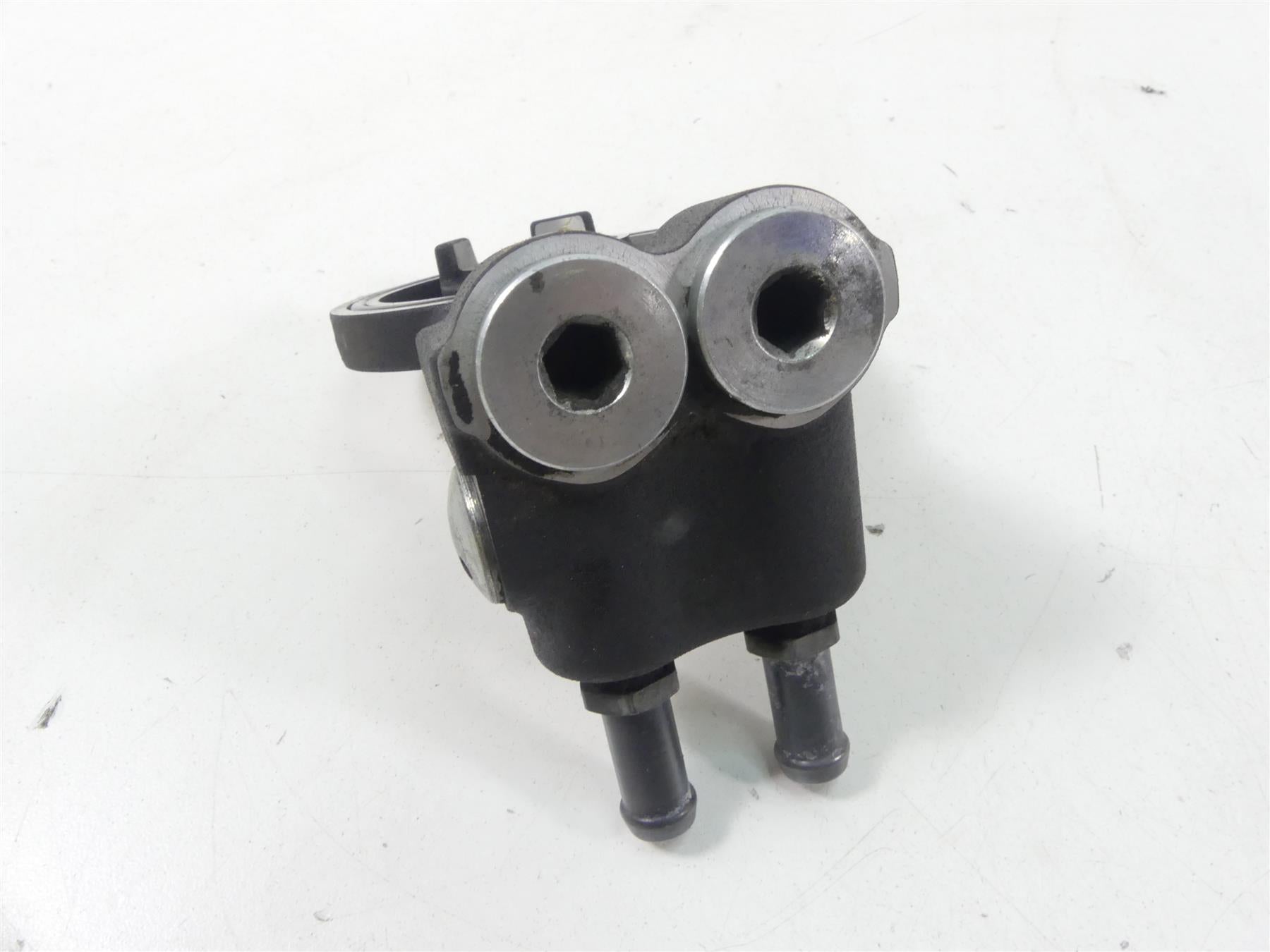 2013 Harley Touring FLHX Street Glide Oil Cooler Flange Adapter 63059-09A {{ shop.shopifyCountryName }} - Mototech271