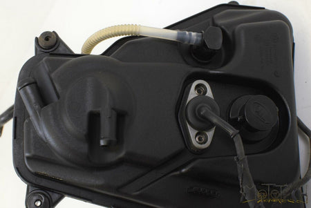2009 BMW K1300 K1300S K40 Oil Tank Reservoir Assembly 770755101 {{ shop.shopifyCountryName }} - Mototech271