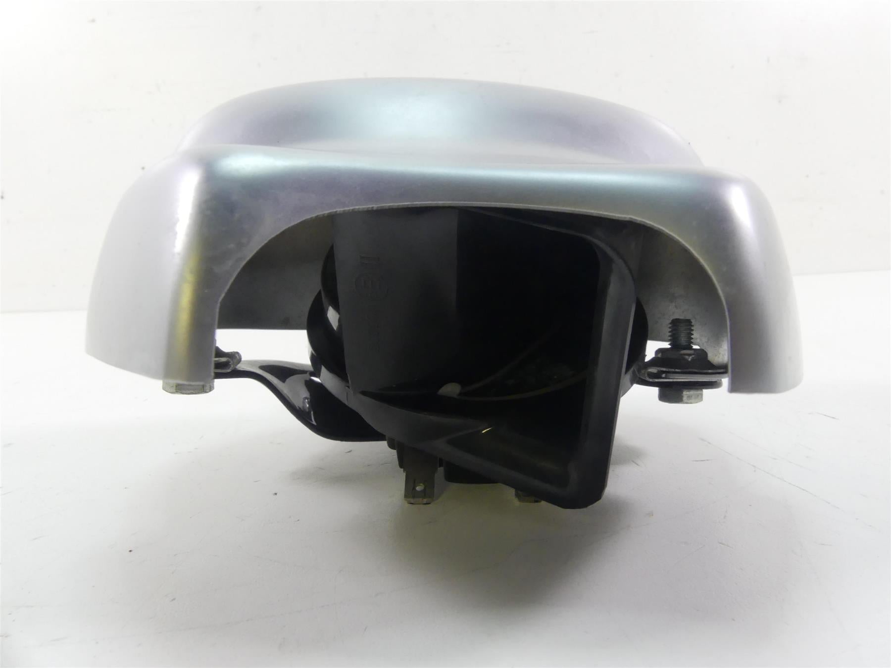 2011 Harley VRSCF Muscle Rod Horn + Silver Cover 69053-09 {{ shop.shopifyCountryName }} - Mototech271