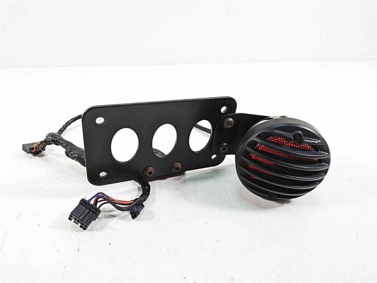 Harley Davidson Softail Rear Side Taillight License Plate Mount Holder {{ shop.shopifyCountryName }} - Mototech271