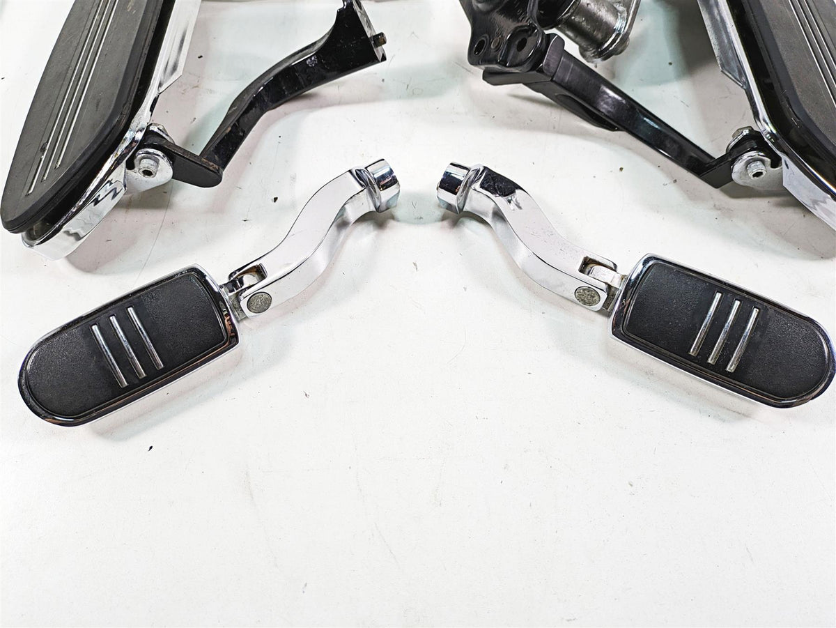2011 Harley Touring FLTRU Road Glide Front Floorboard Rear Footpeg Set 50622-09A {{ shop.shopifyCountryName }} - Mototech271