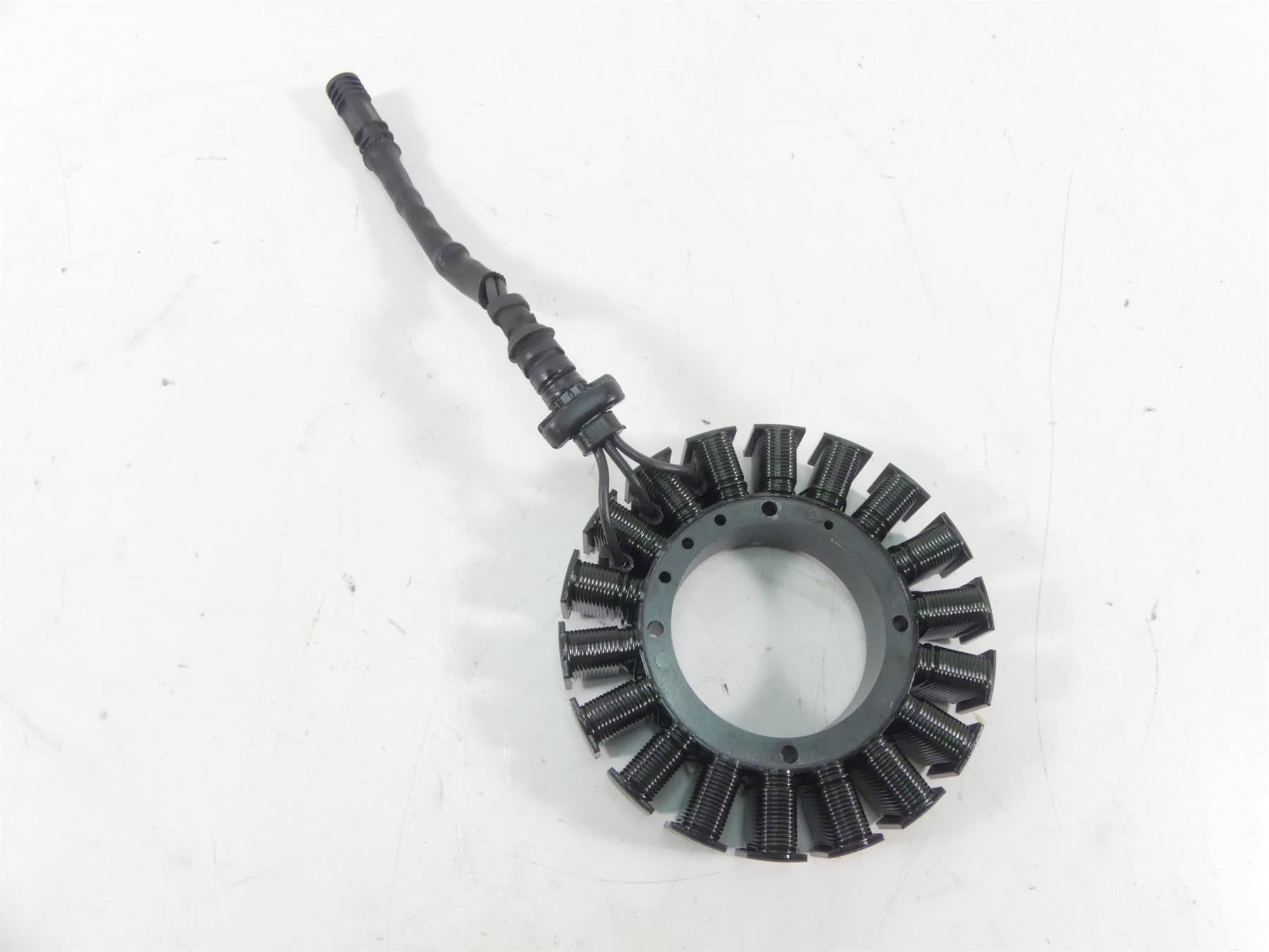 2009 Harley FXDF Dyna Fat Bob Stator Alternator Generator Magneto 30017-08 {{ shop.shopifyCountryName }} - Mototech271
