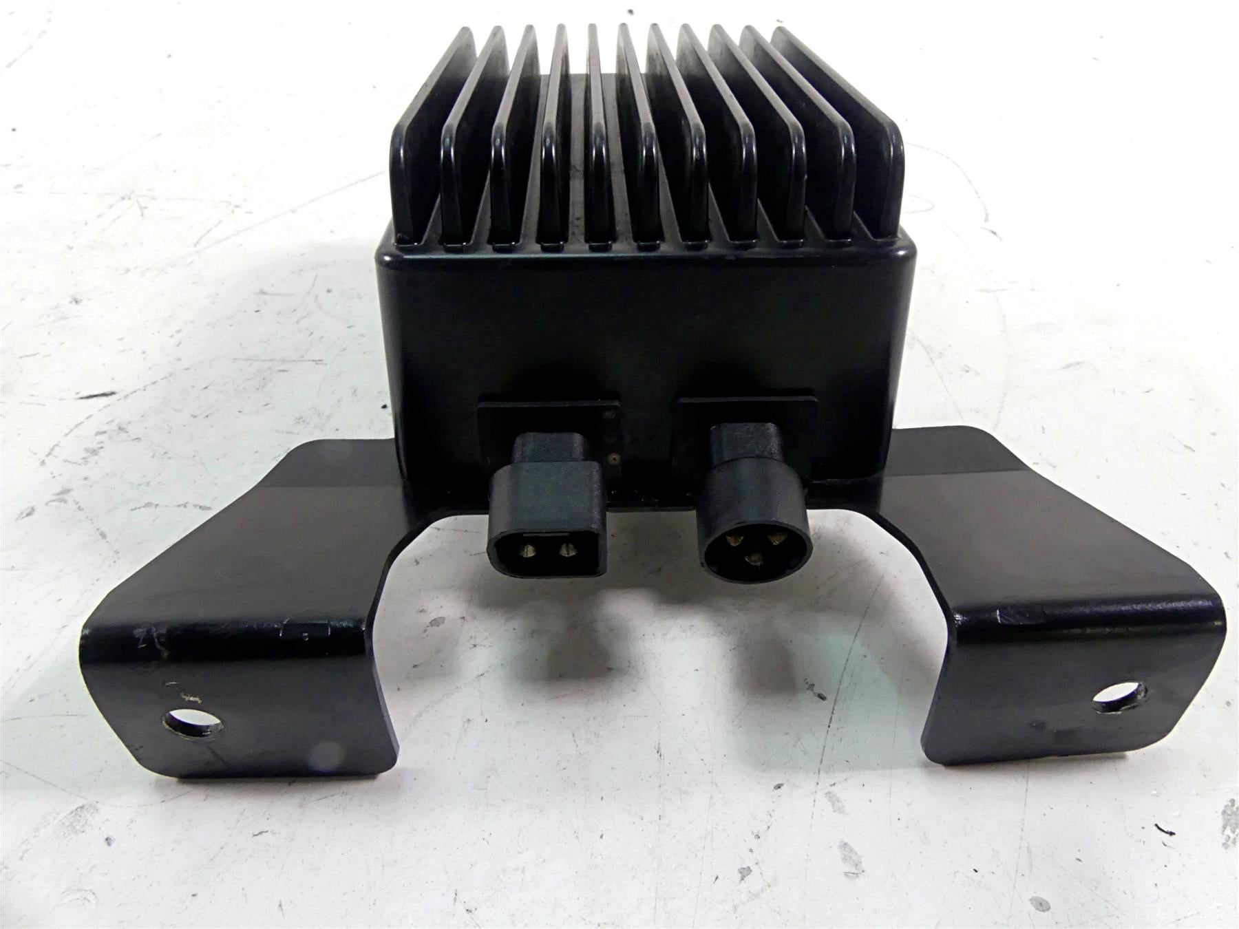 2015 Harley Touring FLHXS Street Glide Rectifier Voltage Regulator 74505-09A {{ shop.shopifyCountryName }} - Mototech271