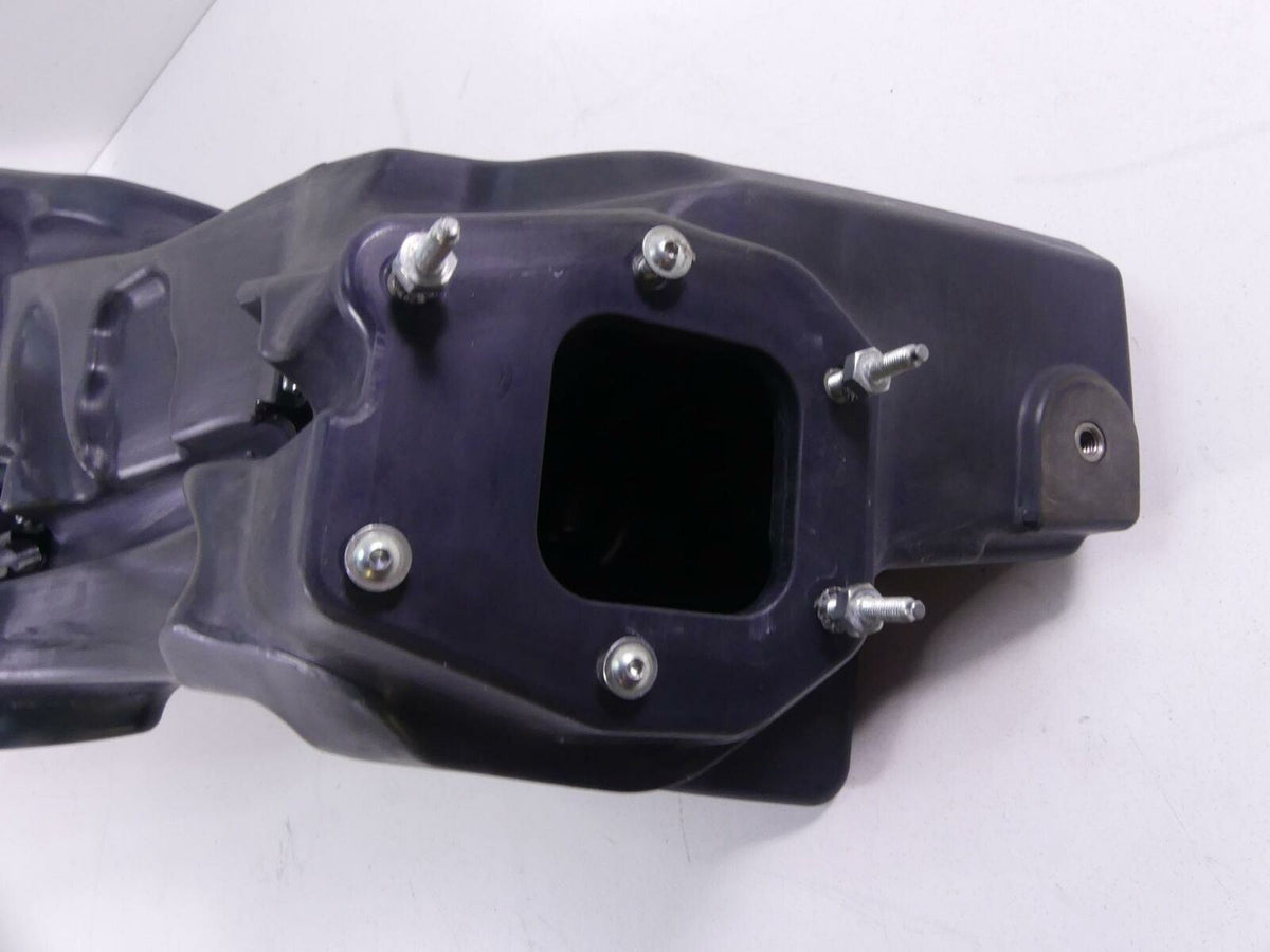 2013 Ducati Hyperstrada 821 Nice Fuel Gas Petrol Tank 58611981A {{ shop.shopifyCountryName }} - Mototech271