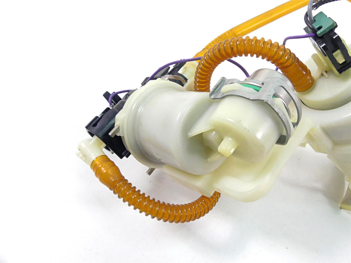2014 Harley FXDL Dyna Low Rider Fuel Gas Petrol Pump & Sending Unit 75246-04A {{ shop.shopifyCountryName }} - Mototech271