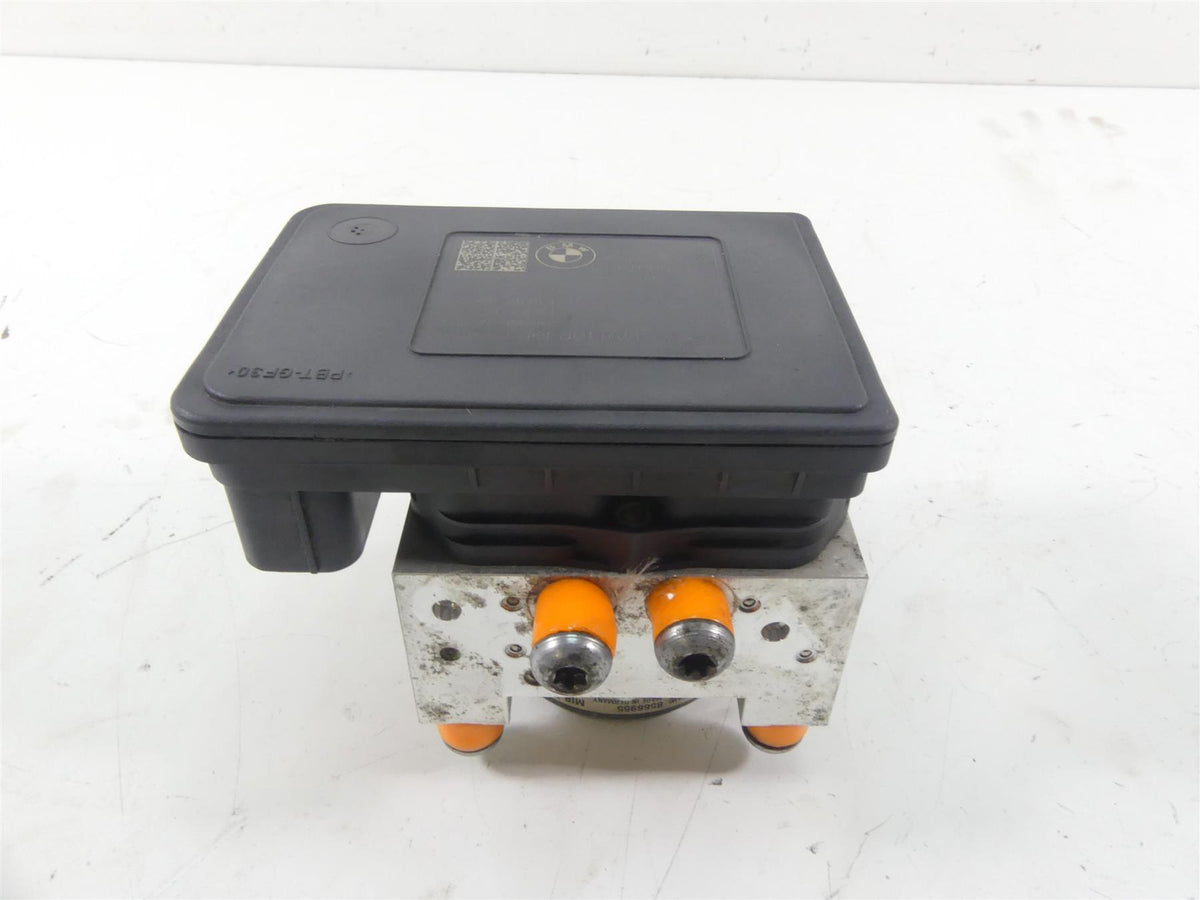 2017 BMW R1200GS GSW K50 Abs Brake Pump Pressure Module 34518566956 8566955 {{ shop.shopifyCountryName }} - Mototech271