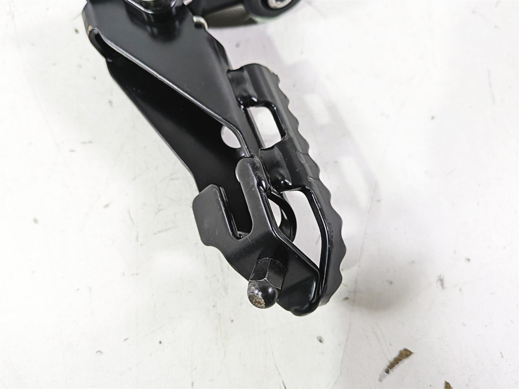 2020 Triumph Street Scrambler 900 Right Rider Footpeg Foot Peg T2081790 {{ shop.shopifyCountryName }} - Mototech271