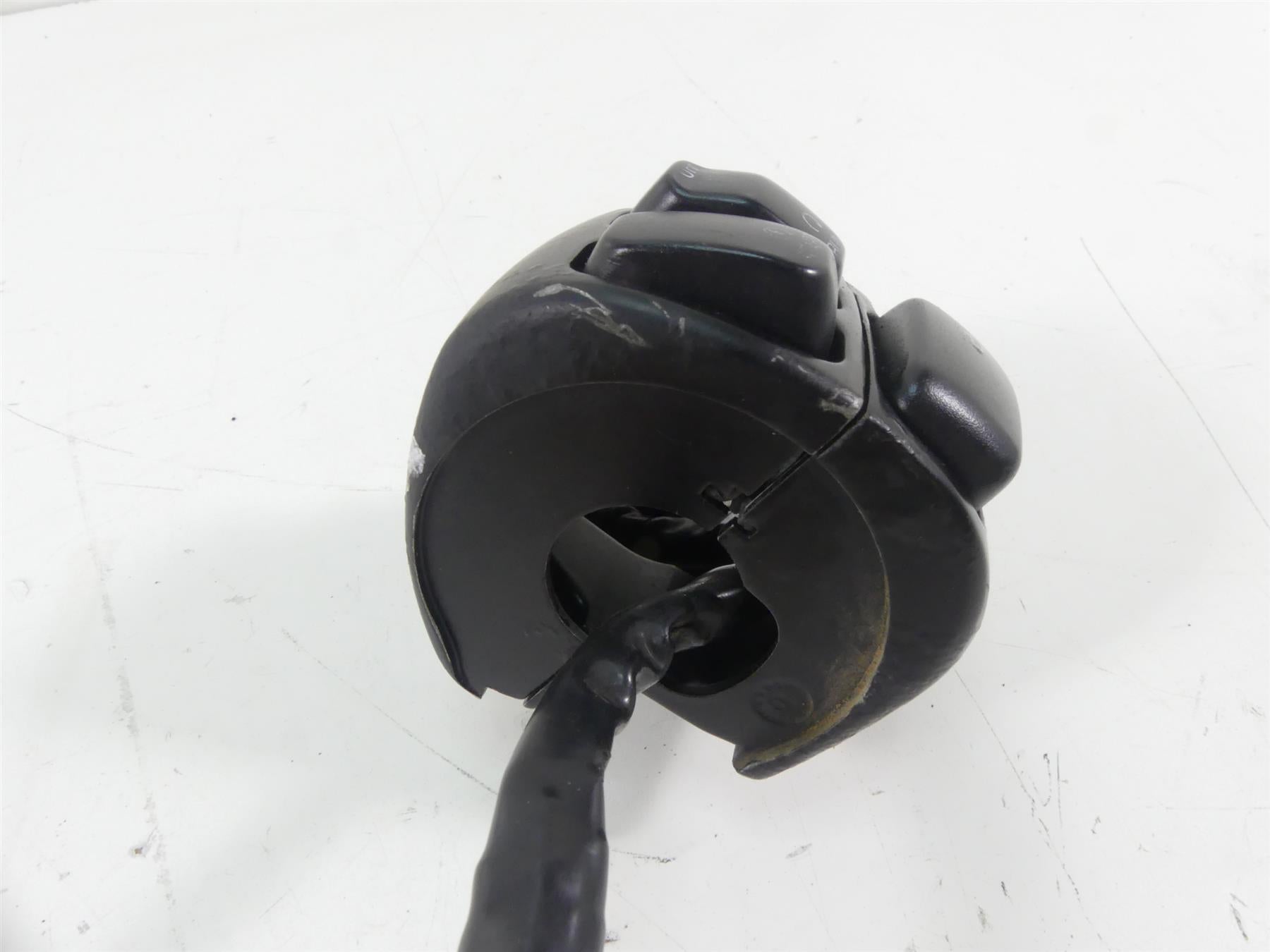 2002 Harley XL1200 Sportster Right Hand Start Kill Control Switch 71589-96 {{ shop.shopifyCountryName }} - Mototech271