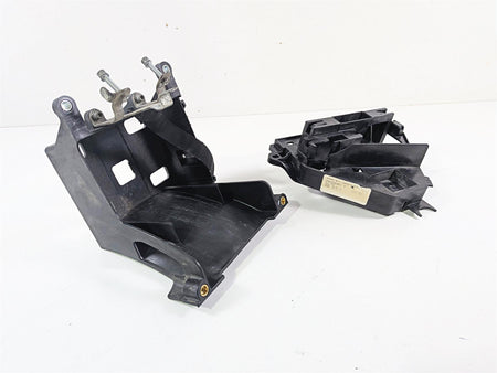 2020 Harley Touring FLTRK Road Glide Battery Electrical Tray -Read 69200175 {{ shop.shopifyCountryName }} - Mototech271