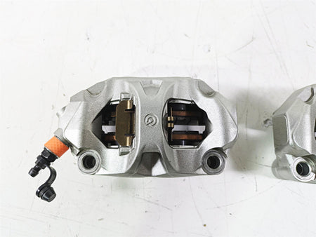 2020 Triumph Daytona 765 Moto2 Nice 100mm Brembo Front Brake Calipers T2028922 {{ shop.shopifyCountryName }} - Mototech271