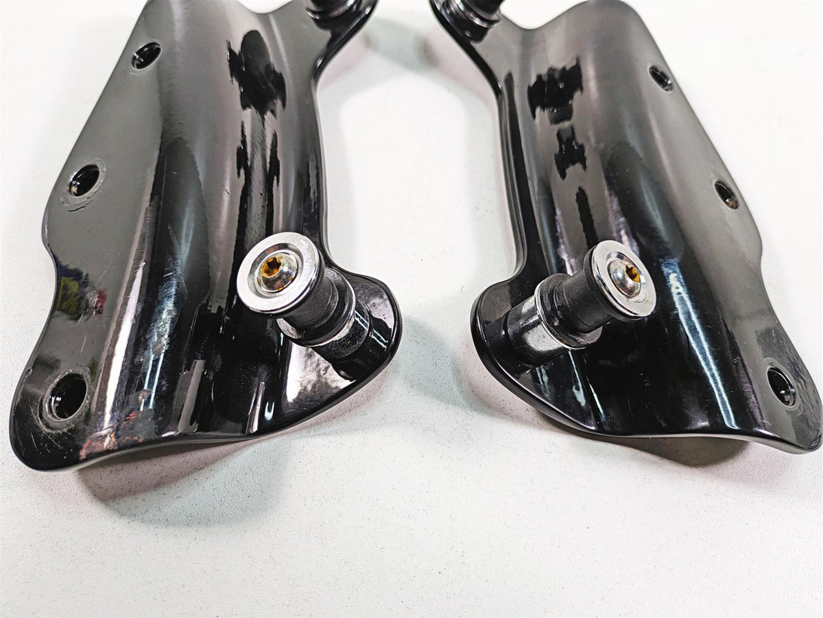 2013 Harley Touring FLHX Street Glide 4-Point Docking Hardware Kit 54246-09A {{ shop.shopifyCountryName }} - Mototech271