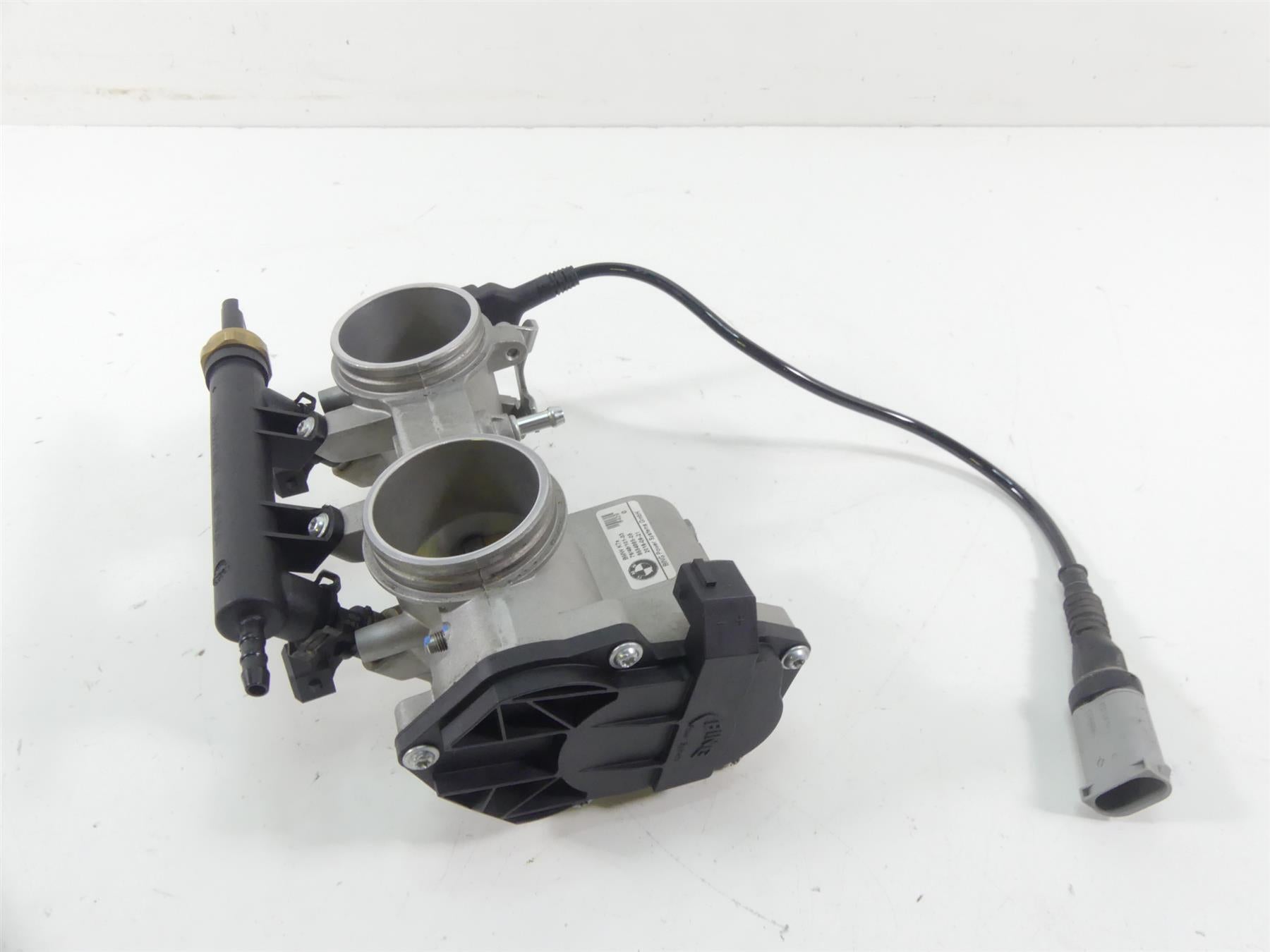 2017 BMW F800GS K72 Bing Throttle Body Bodies Fuel Injectors 13548353539 {{ shop.shopifyCountryName }} - Mototech271