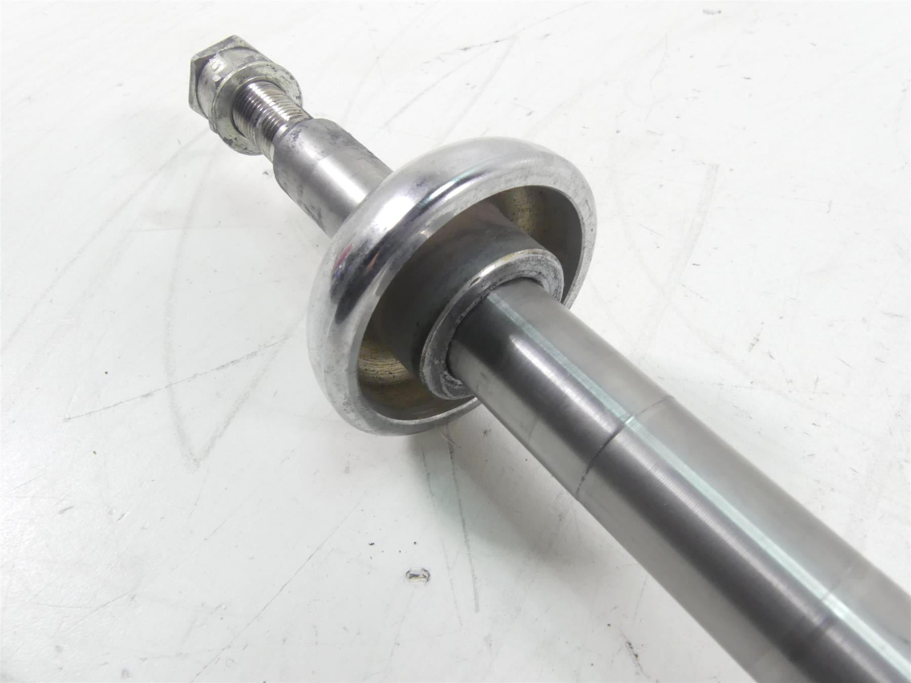2004 Harley Softail FXSTD SE CVO Deuce Front 3/4" Wheel Spindle Axle 43354-00 {{ shop.shopifyCountryName }} - Mototech271