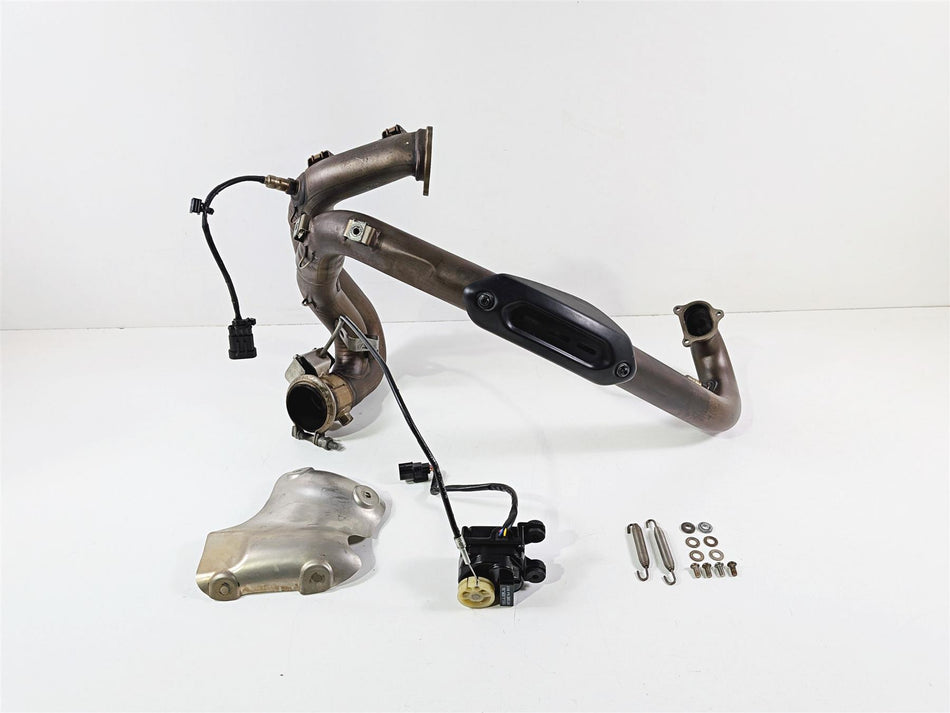 2016 Ducati Hypermotard 939 SP Exhaust Header & Actuator Motor - Read 570P3342B