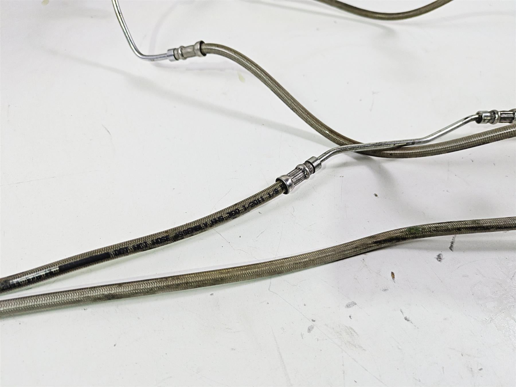 2011 Harley Touring FLHTCUSE CVO E-Glide Front Abs Brake Line Set 16" Bars {{ shop.shopifyCountryName }} - Mototech271