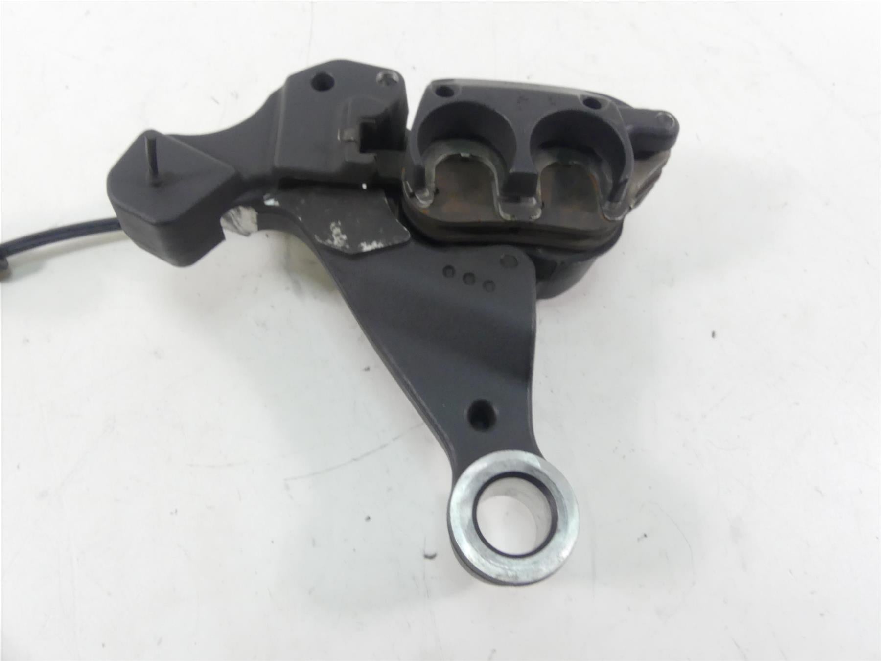 2015 Harley FXDL Dyna Low Rider Rear Brake Caliper for 25mm Axle 40908-08 {{ shop.shopifyCountryName }} - Mototech271