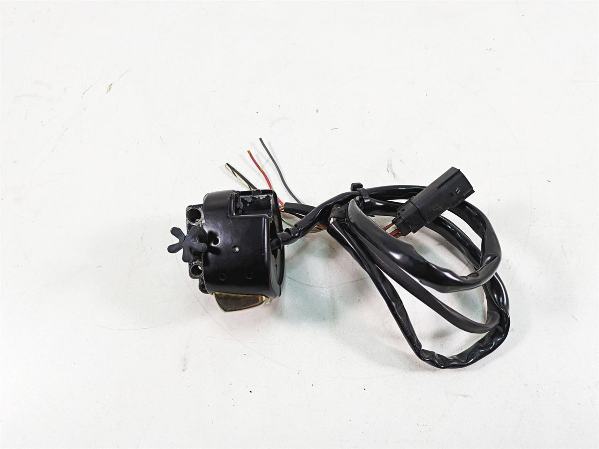 2009 Harley FXDC Dyna Super Glide Custom Right Hand Control Switch Read 71684-06 {{ shop.shopifyCountryName }} - Mototech271