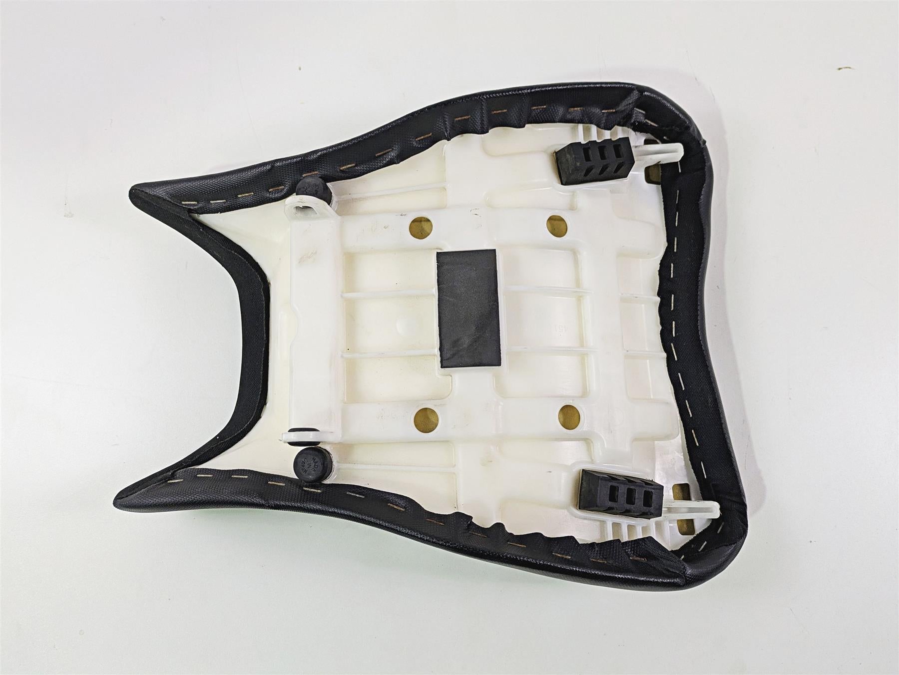 2023 Suzuki GSX1300 RR Hayabusa Front Rider Seat Saddle 45100-10L01-QUZ {{ shop.shopifyCountryName }} - Mototech271