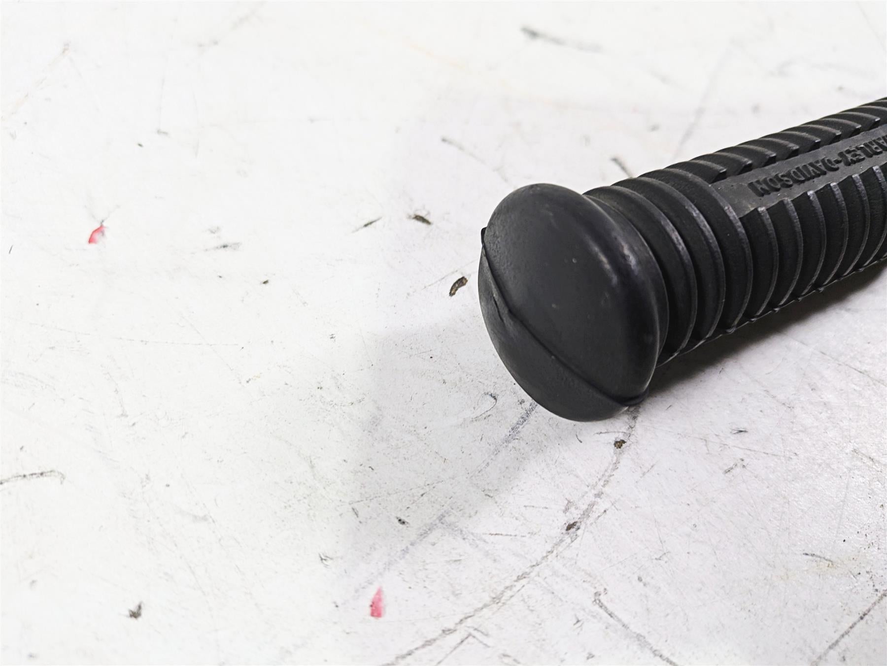 2016 Harley FLSTC Softail Heritage Left Rear Passenger Footpeg 50943-05A {{ shop.shopifyCountryName }} - Mototech271