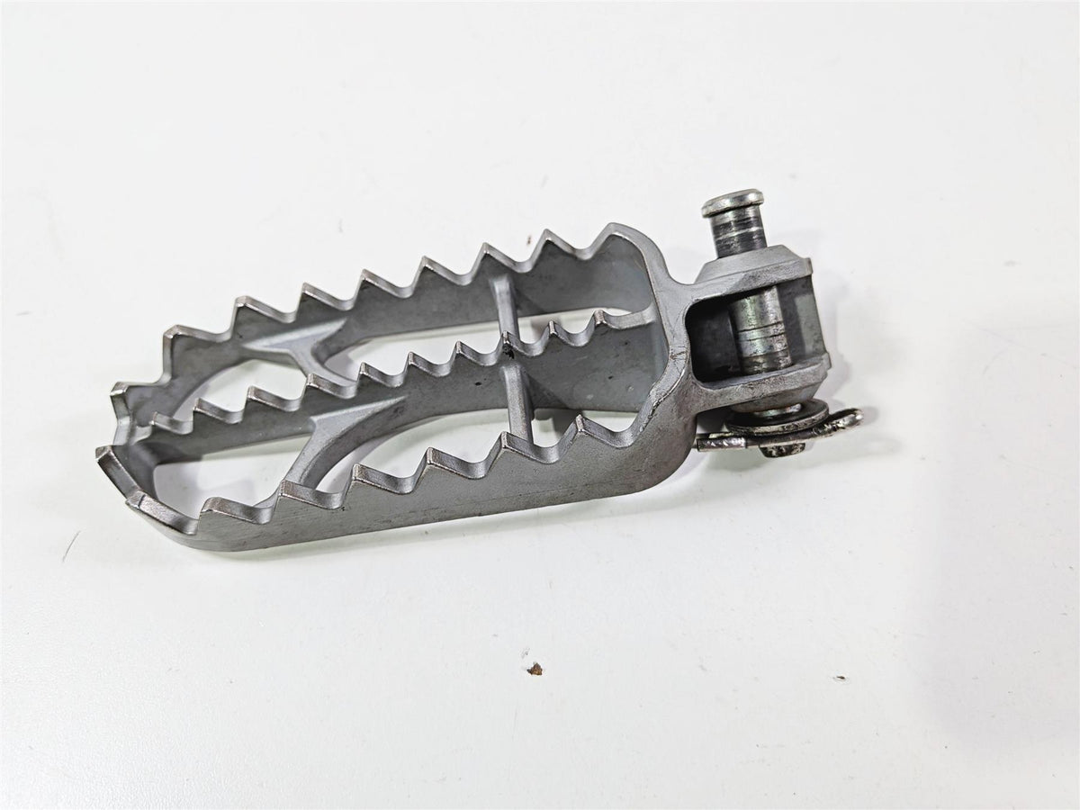 2013 KTM 990 Adventure Baja Front Rider Foot Peg Set 60003040033 60003040133-Mototech271