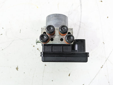 2015 Ducati Panigale 1299 S Abs Brake Pump Unit Module 54240581B {{ shop.shopifyCountryName }} - Mototech271