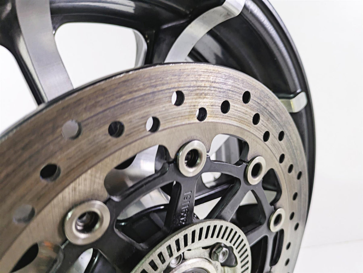 2017 Indian Chieftain Limited Straight Rear Wheel Rim 16x5 1523060 {{ shop.shopifyCountryName }} - Mototech271